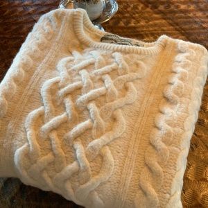 Irish knit sweater. Cashmere and wool.